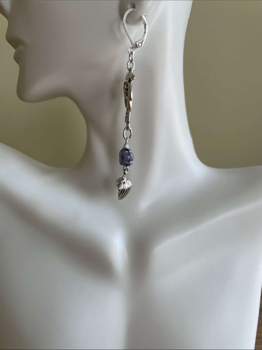 HAND CRAFTED EARRINGS, TROPICAL PALM TREE & CZECH GLASS FLOWER PEARL SHELL - Picture 4 of 12